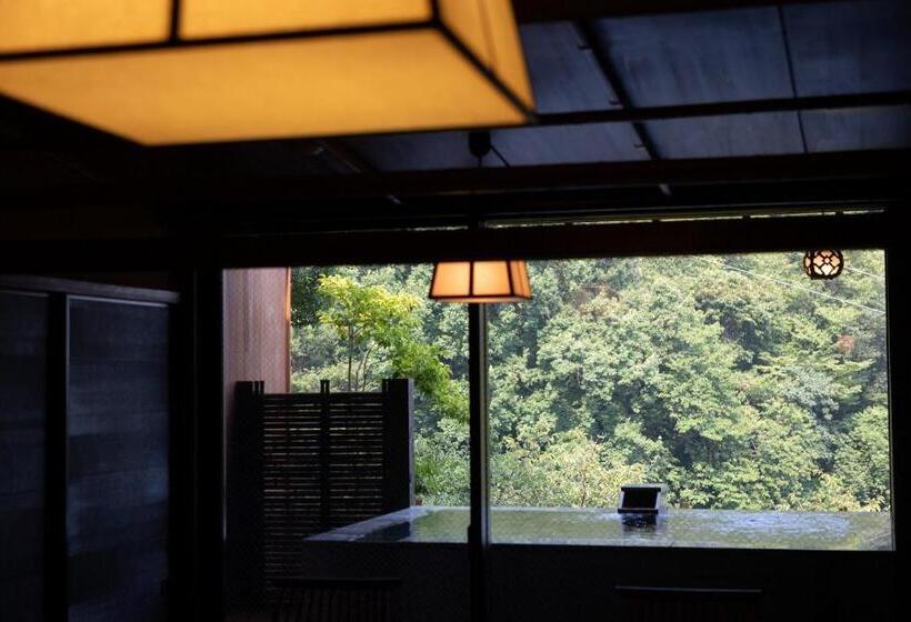 Номер Стандарт, Watei Kazekomichi