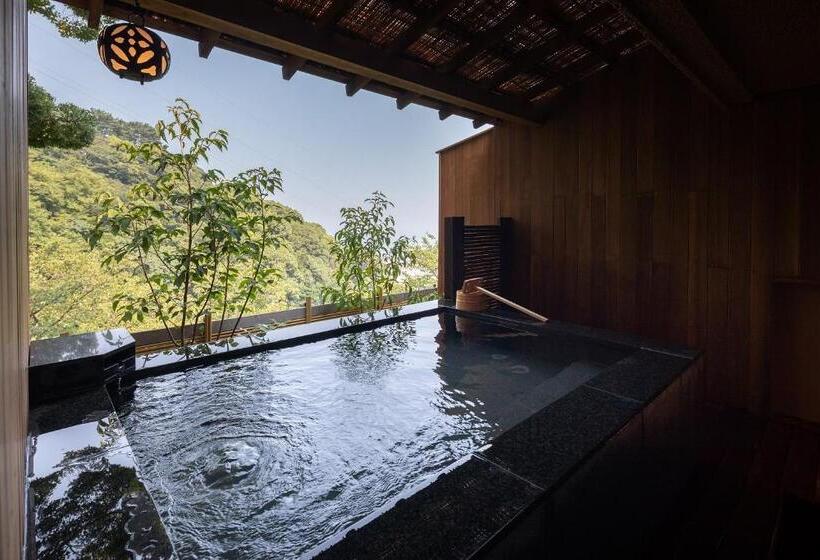 Номер Deluxe, Watei Kazekomichi