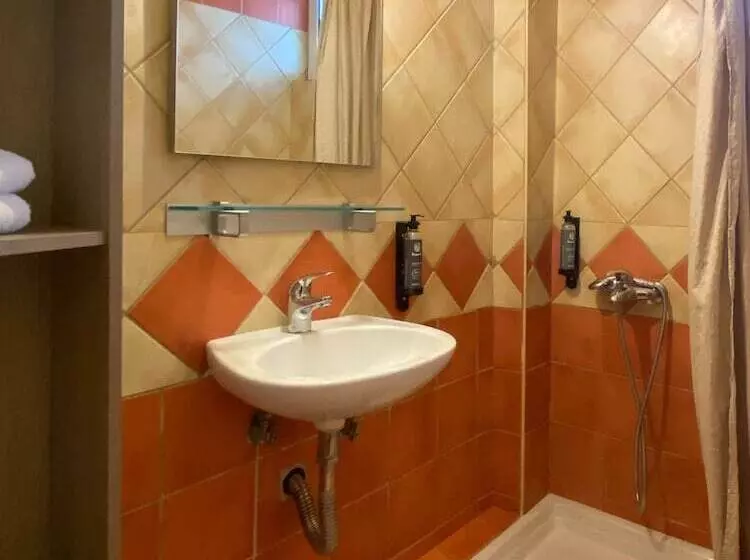 اتاق سوپریور, Nantin Hotel Ioannina