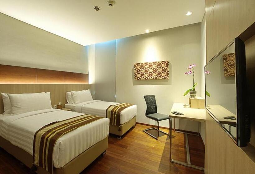 Suite Premium, Ra Premiere Simatupang