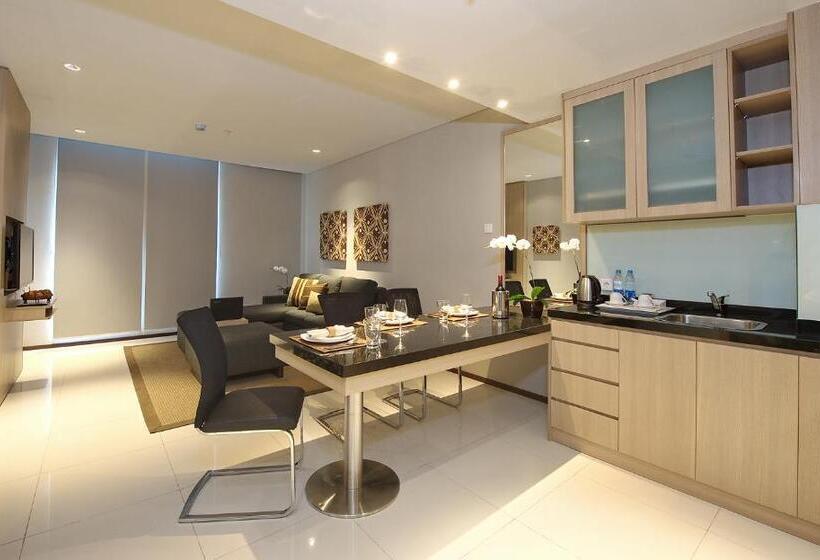 Suite Premium, Ra Premiere Simatupang