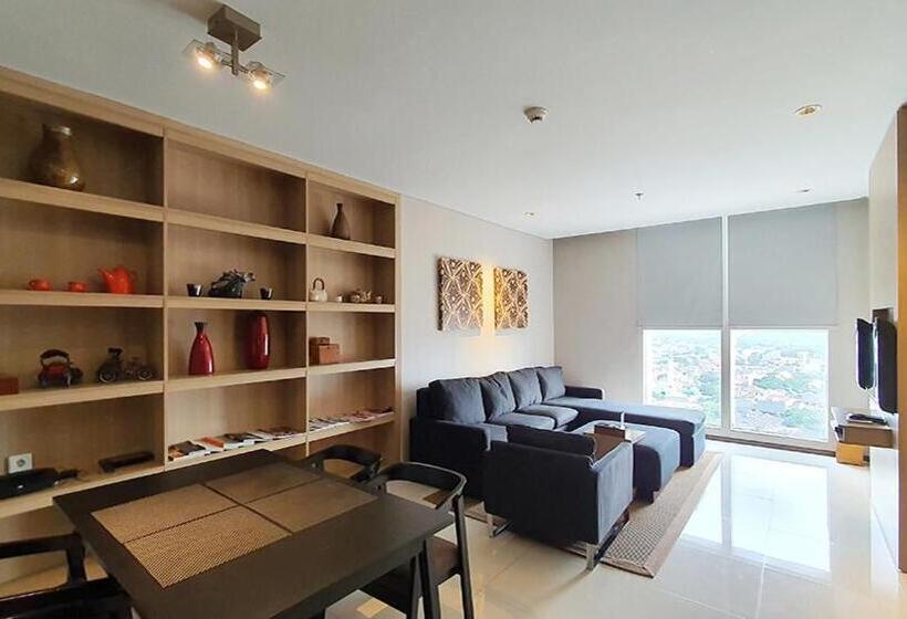 Suite, Ra Premiere Simatupang