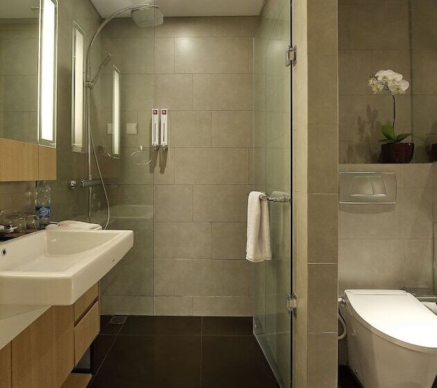 Habitació Deluxe, Ra Premiere Simatupang