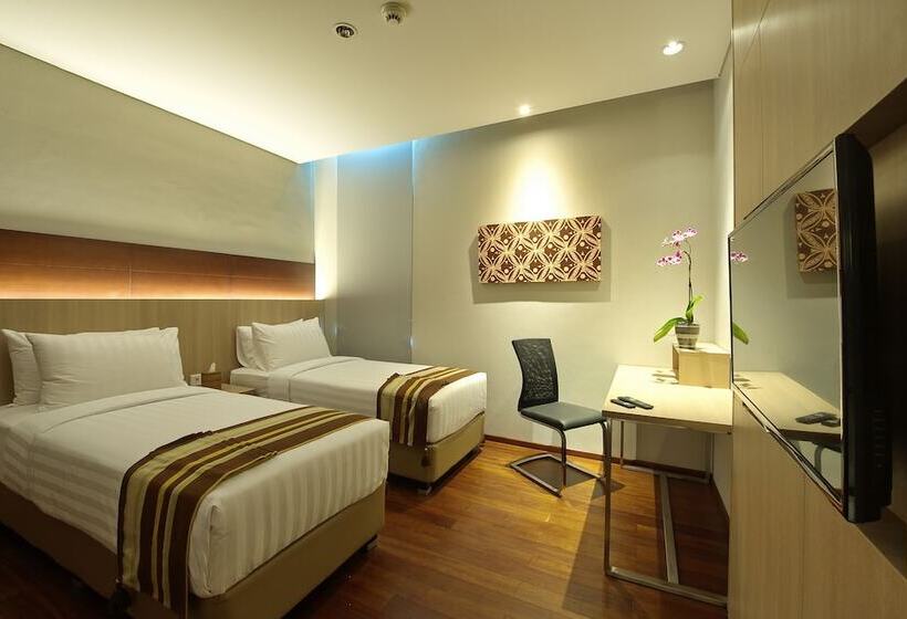 Habitació Deluxe, Ra Premiere Simatupang