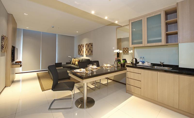 Suite Premium, Ra Premiere Simatupang