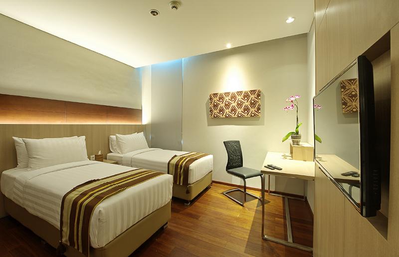Suite Premium, Ra Premiere Simatupang