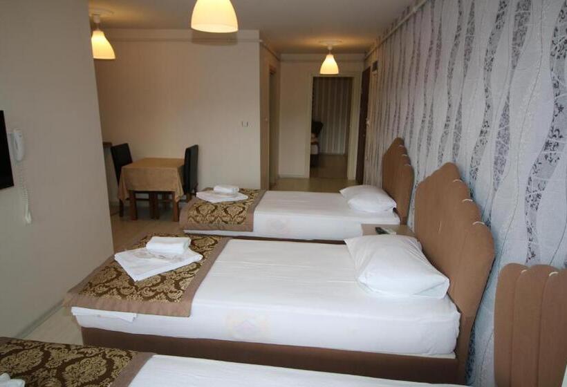 带1个卧室的带阳台的公寓, Selimiye