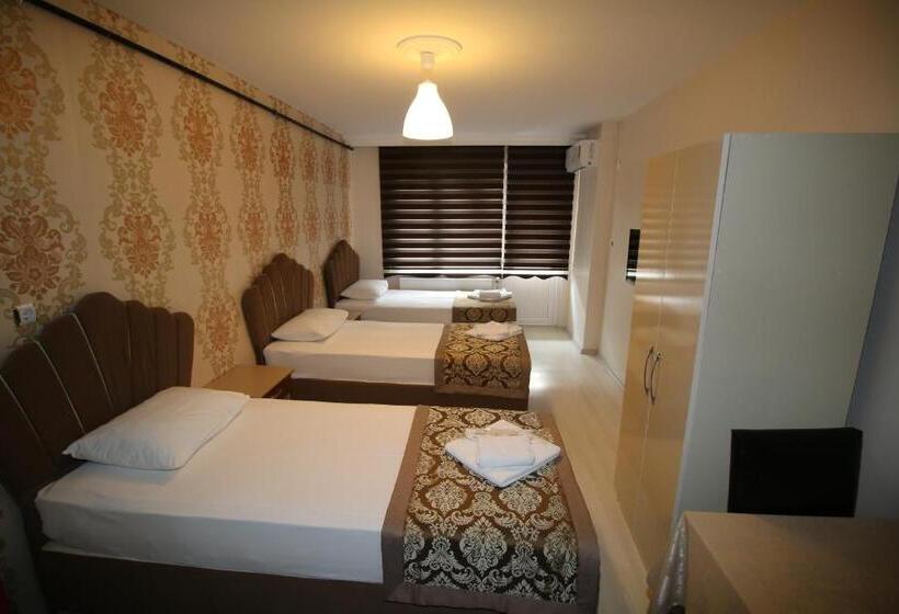 带阳台套房, Selimiye