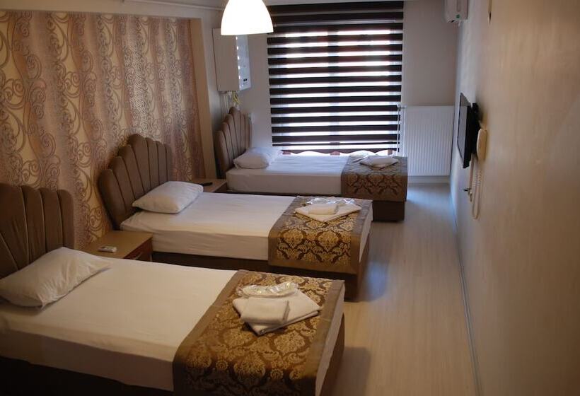 带阳台套房, Selimiye