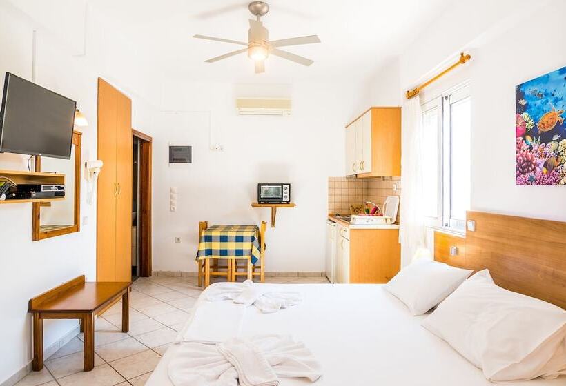 إستوديو قياسى, Thalassa Apartments