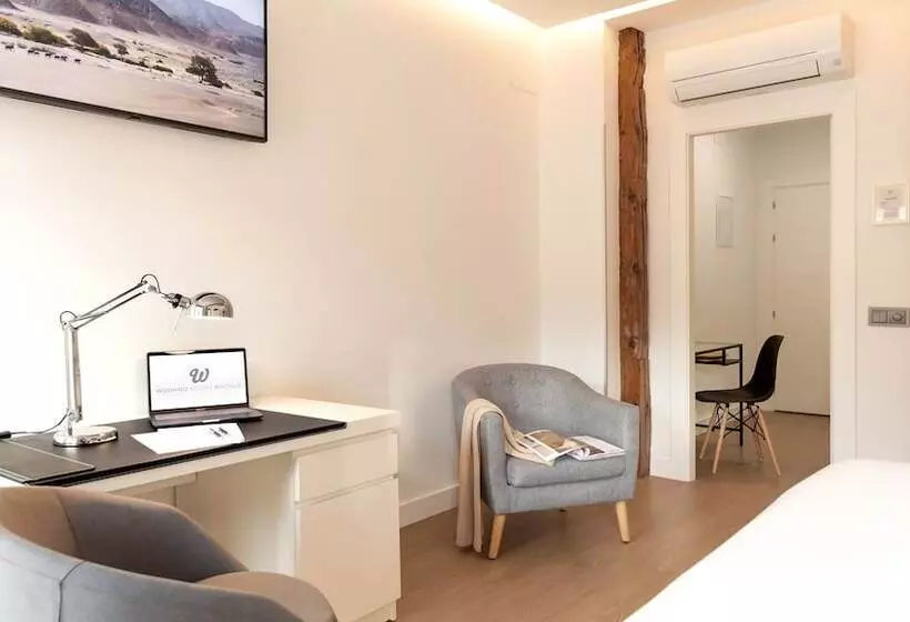 سوییت جونیور با بالکن, Woohoo Rooms Boutique Sol