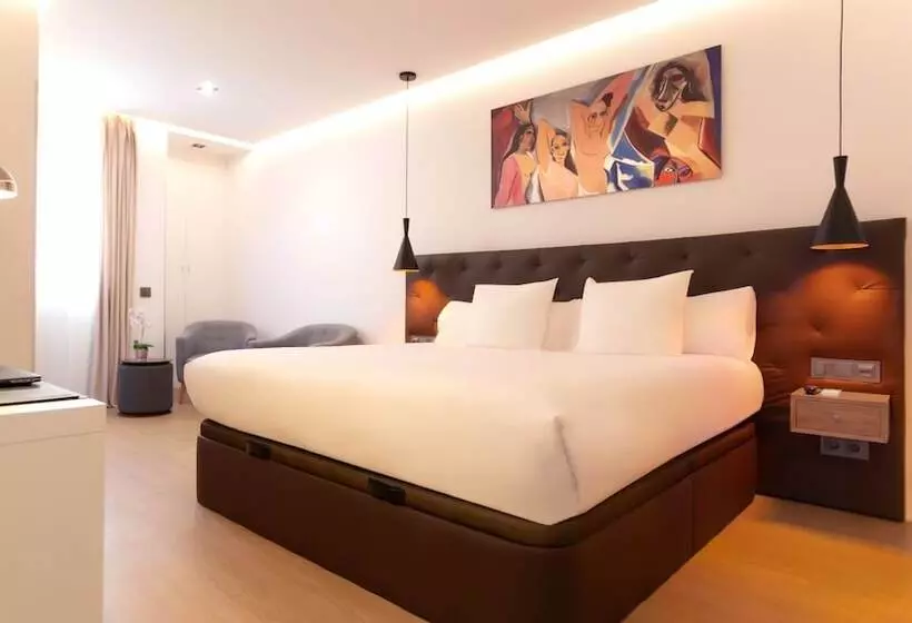 سوییت خانوادگی, Woohoo Rooms Boutique Sol