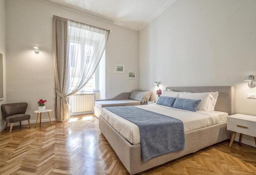 חדר דלוקס לשלושה, Little Queen Relais