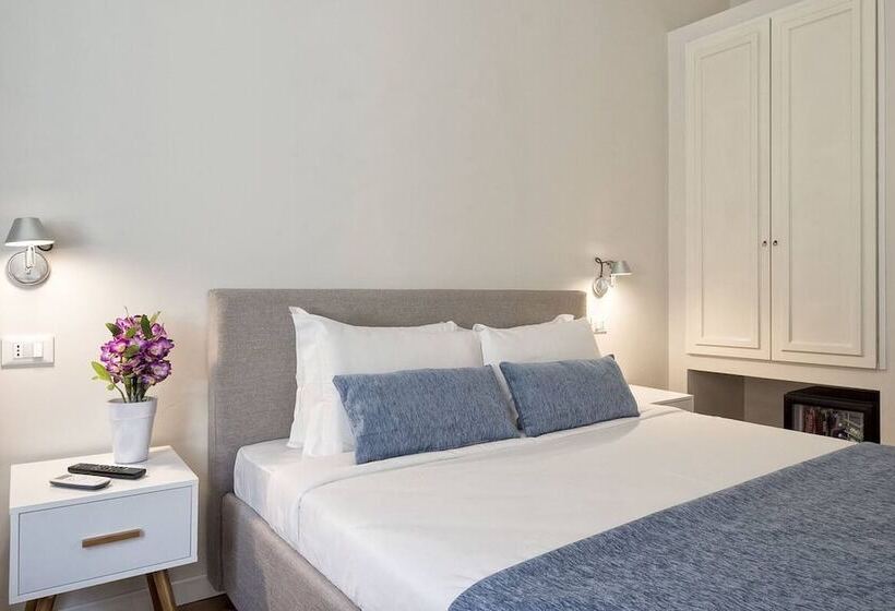 חדר דלוקס נוף לעיר, Little Queen Relais