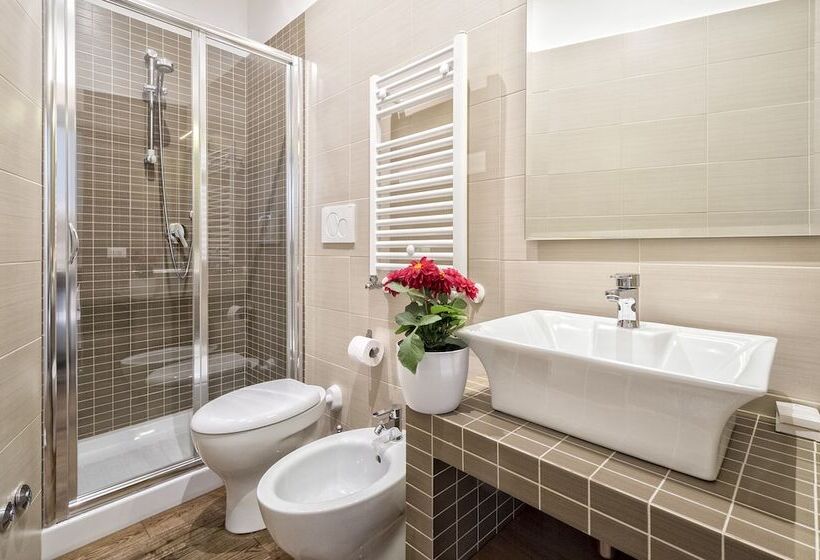 חדר סטנדרט, Little Queen Relais