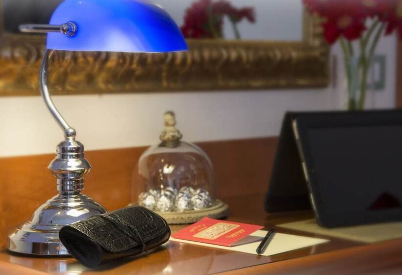 スタンダードルーム, Boutique Hotel Al Grappolo D Oro