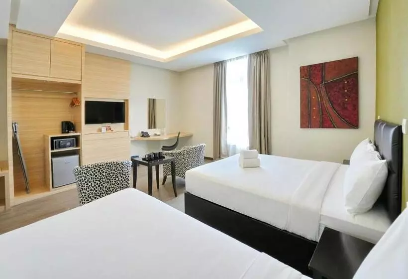 3 Bett Deluxe Zimmer, Cititel Express Ipoh