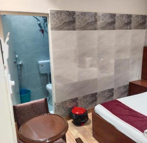 اتاق لوکس, Pyrenees Homestay