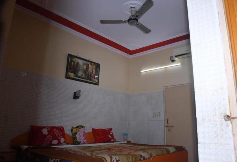 اتاق استاندارد, Pyrenees Homestay