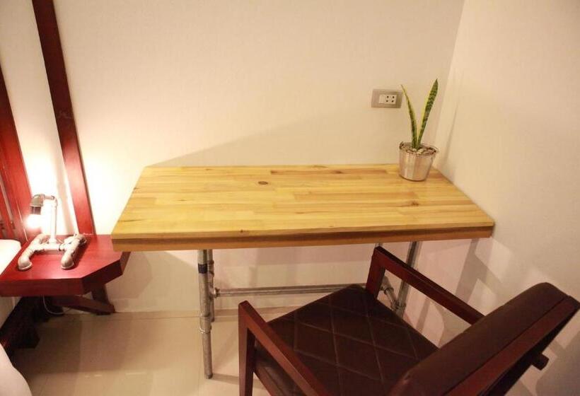 استودیوی استاندارد, S Park Design