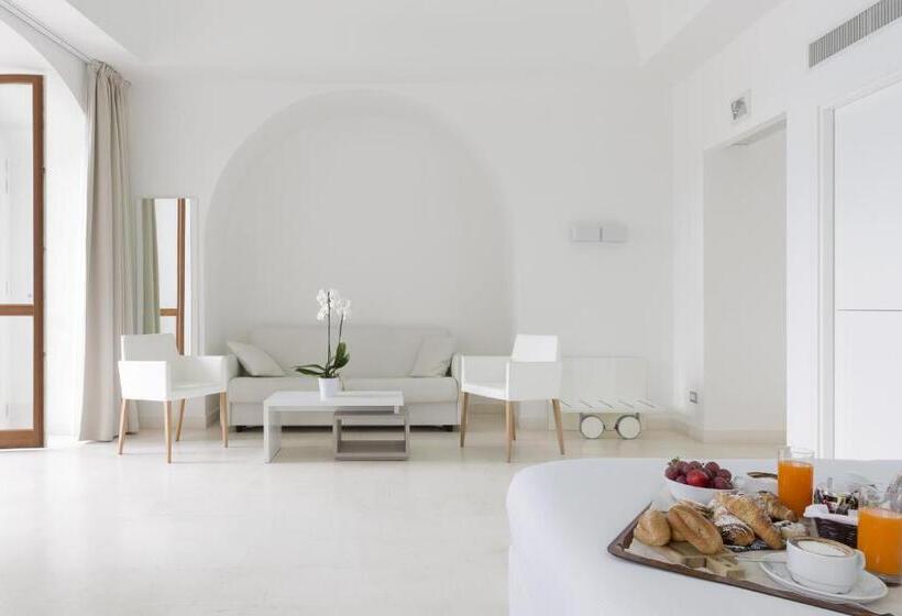 オーシャンビュージュニアスイート, Villa Piedimonte