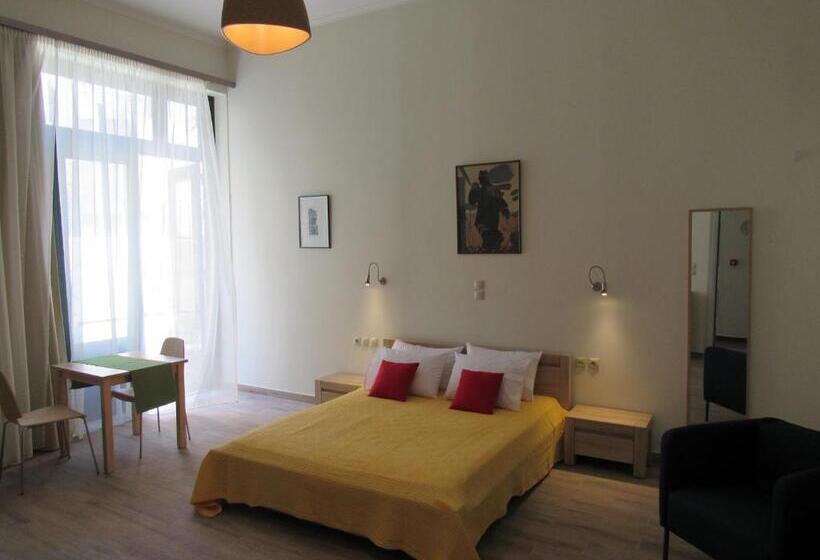 Studio Standard Vue Jardin, Kerameion