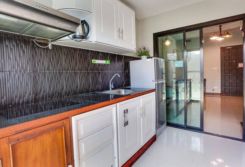 סוויטה, Capital O 1051 Pagoda House