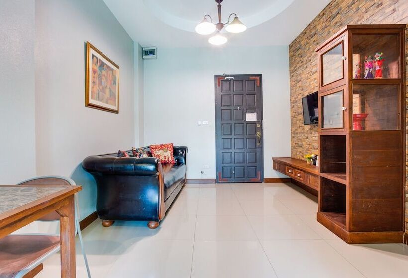 סוויטה, Capital O 1051 Pagoda House