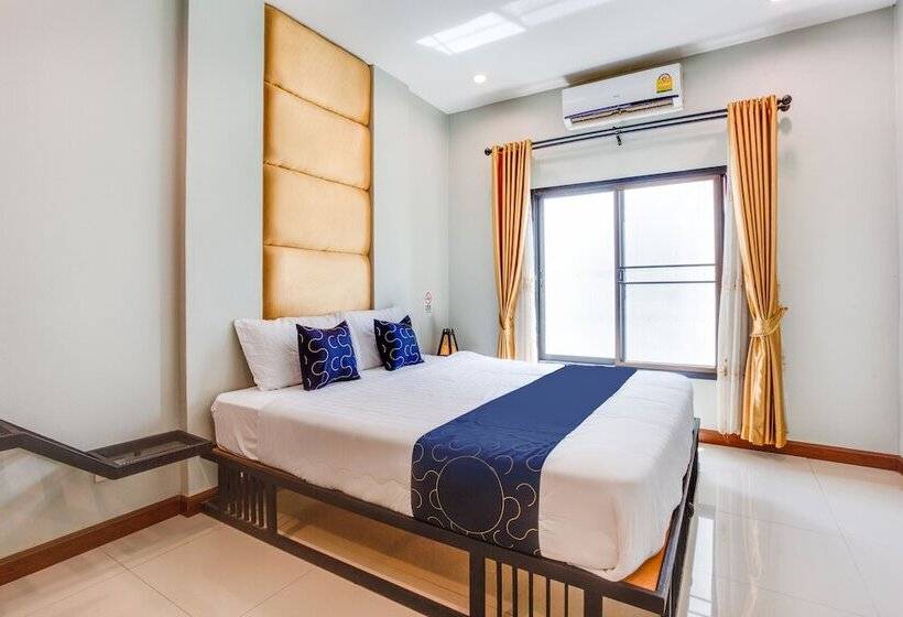 סוויטה, Capital O 1051 Pagoda House