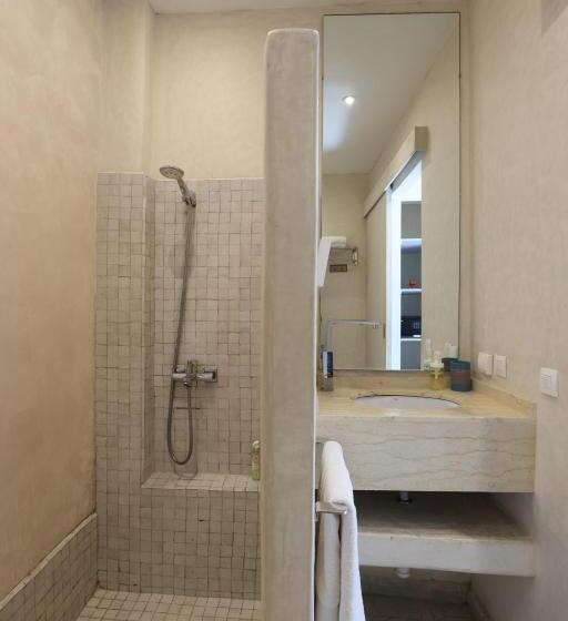 اتاق استاندارد, Riad Zyo