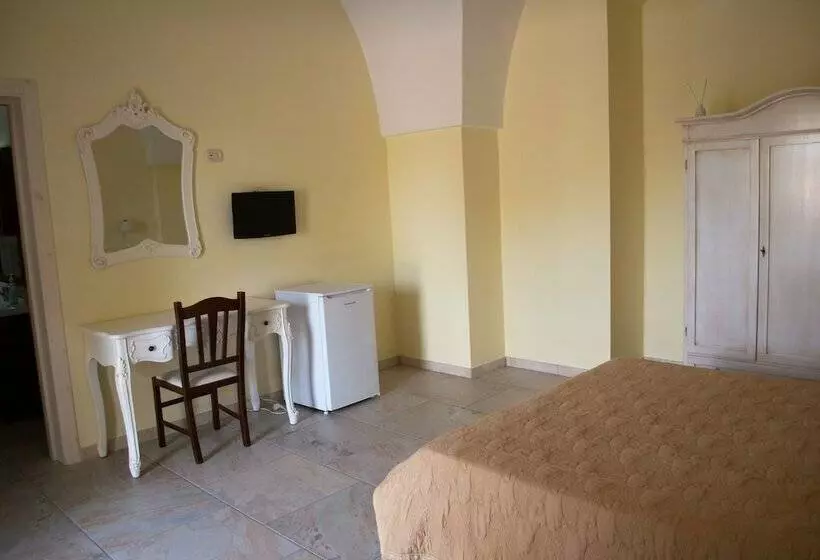 Standard Kolmen Hengen Huone, Masseria Lama D'impisa