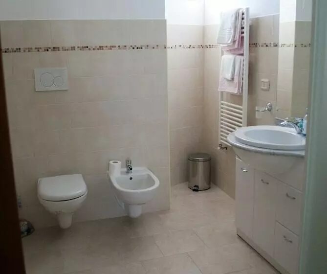 Standard Kolmen Hengen Huone, Masseria Lama D'impisa