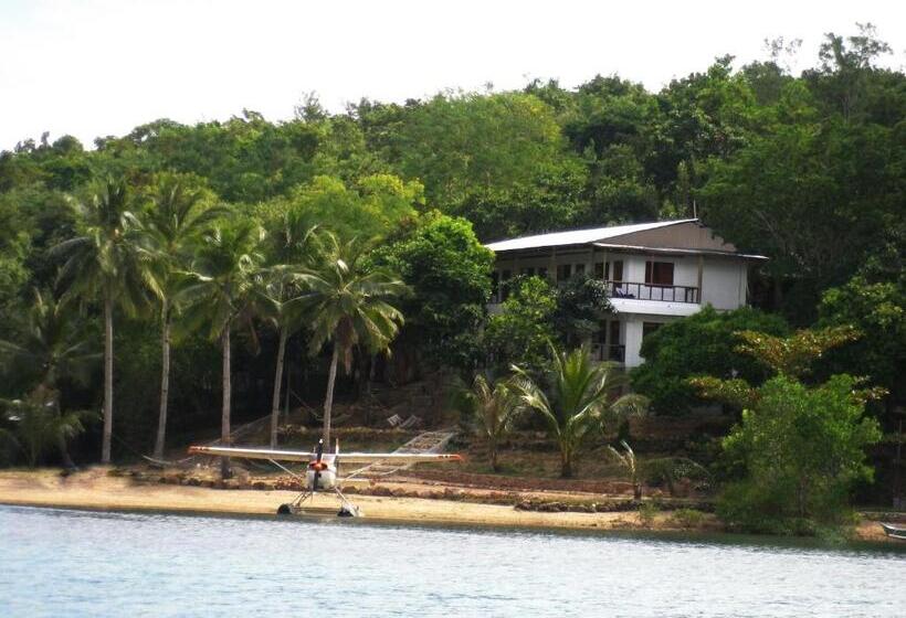 오두막, Discovery Island Resort