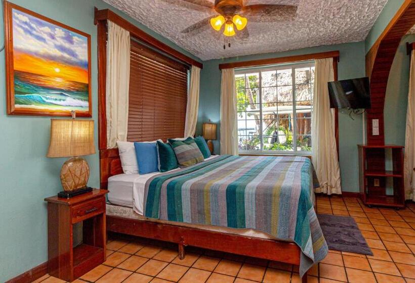 キングサイズベッドのスイートルーム, Blue Tang Inn