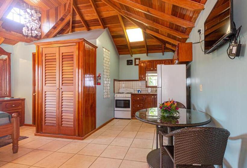 スイート, Blue Tang Inn