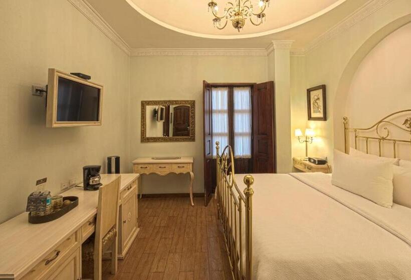 اتاق لوکس, Casona Maria