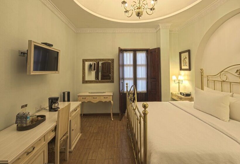 اتاق لوکس, Casona Maria