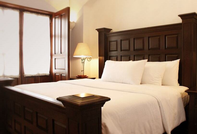 اتاق لوکس, Casona Maria