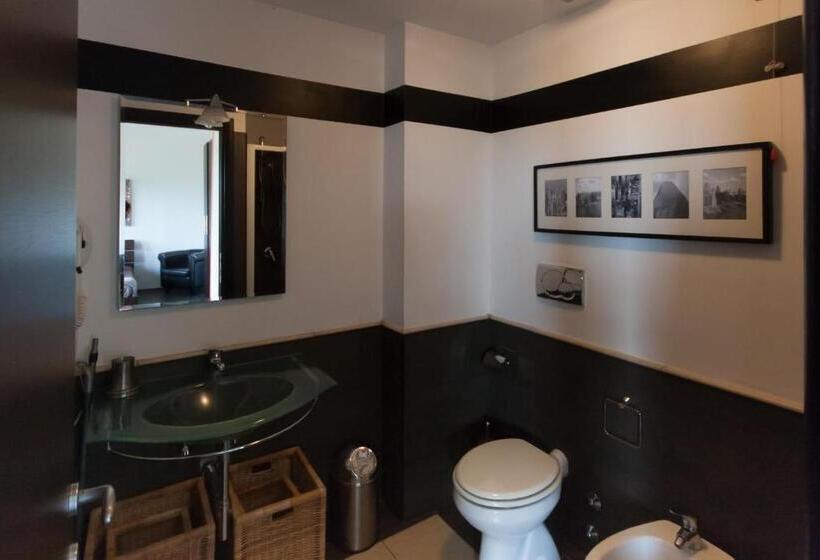 غرفة إقتصادية, Della Piana Residence