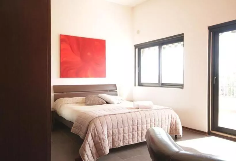 エコノミールーム, Della Piana Residence