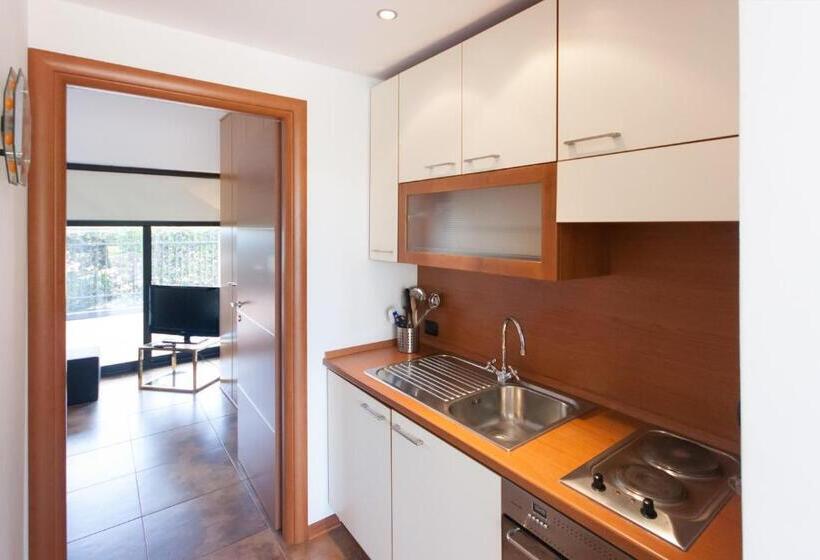 شقة غرفة واحدة مطلة على الحديقة, Della Piana Residence