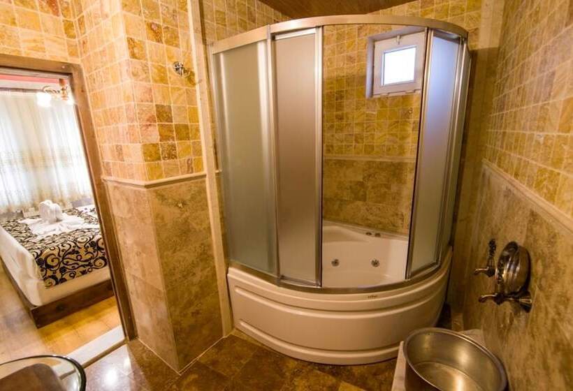 جناح سرير كينج, Historical Goreme House