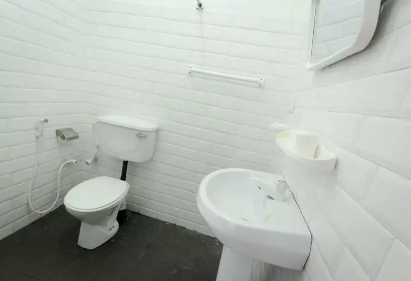 エアコンなしのスタンダードルーム, Pavana Resort