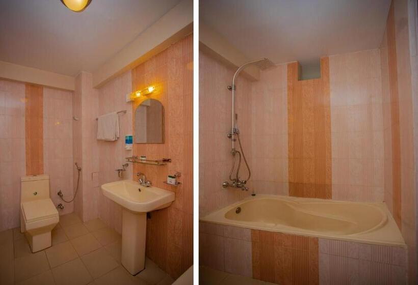 اتاق لوکس, Sweet Home