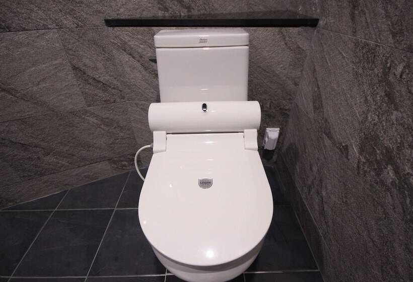 프리미엄 룸, The Lua Nampo