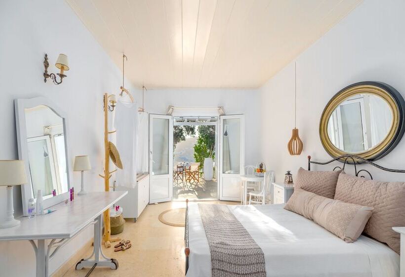 带海景标准四人间, Ornos Blue