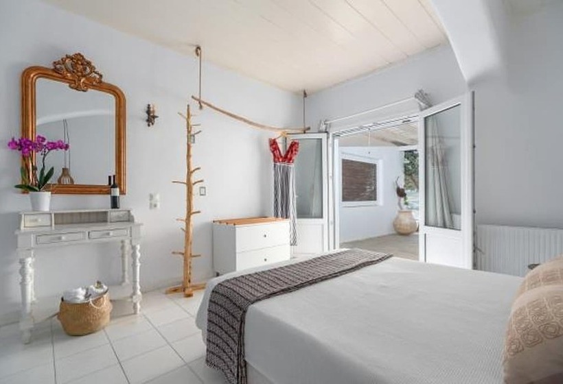 带海景标准四人间, Ornos Blue