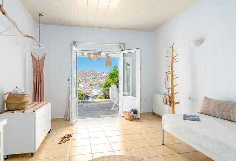 带海景标准四人间, Ornos Blue