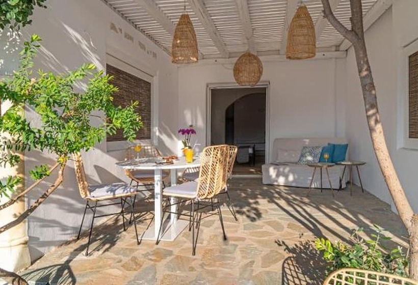 带海景标准四人间, Ornos Blue