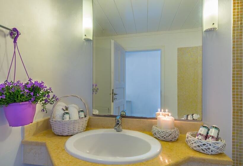 带海景标准四人间, Ornos Blue